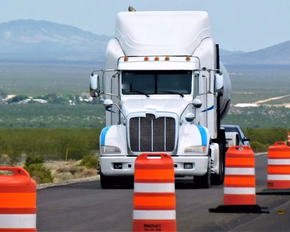 transportation-and-logistics-1-r4e4ucvj07wix2i08y47rtiebmdwlg08znpj8q8f9c